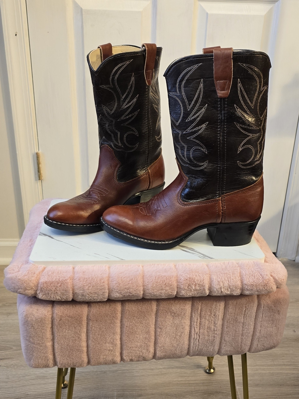 Texas American Made Leather Two-Tone Brown and Black Western Boots - Women 5.5